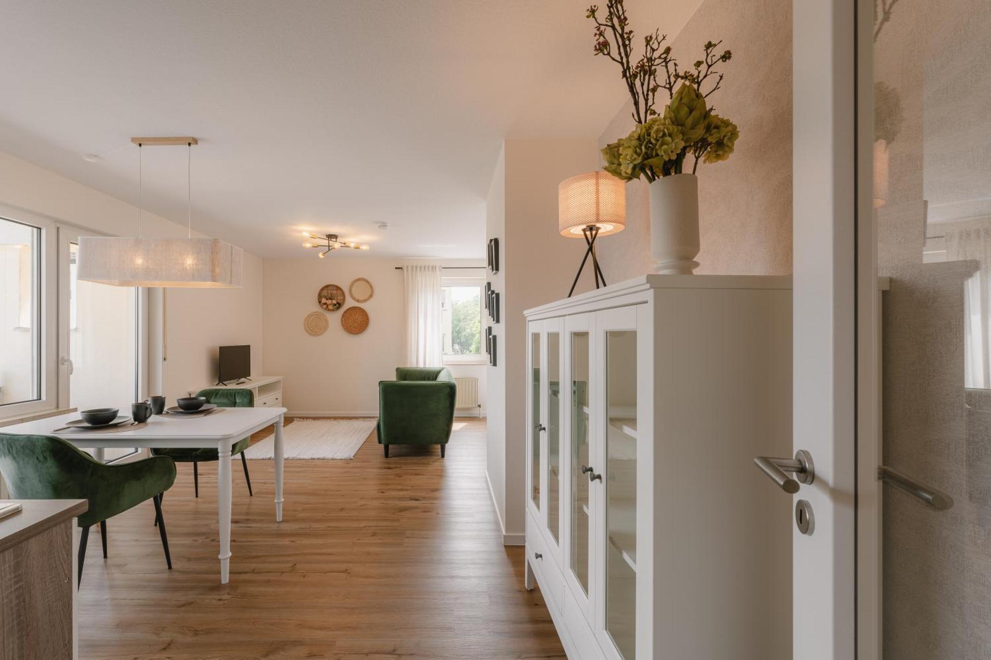 Exklusiv & Zentral: 1-Zi. Apartment Mit Balkon Stellplatz 拜罗伊特 外观 照片