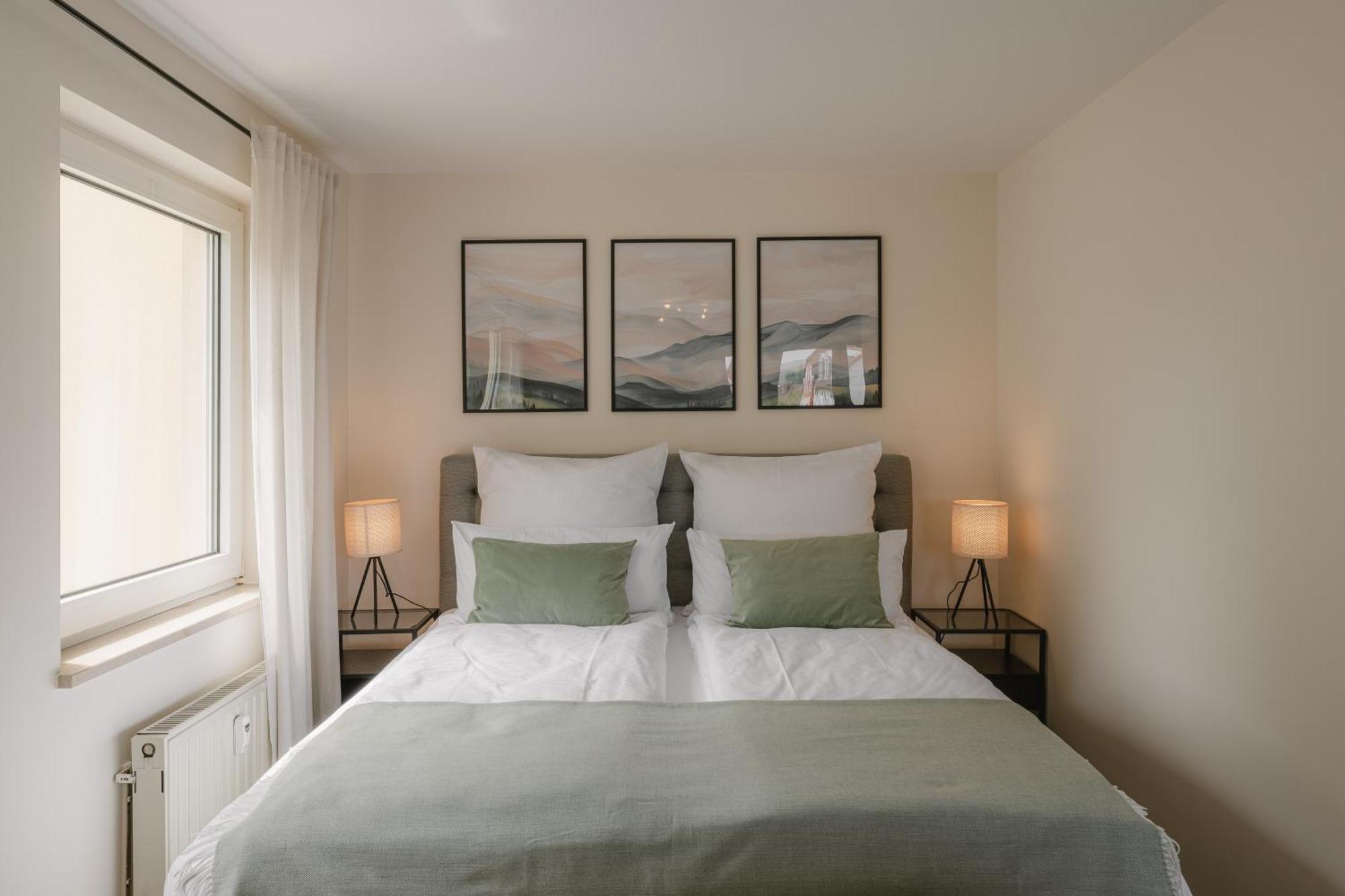 Exklusiv & Zentral: 1-Zi. Apartment Mit Balkon Stellplatz 拜罗伊特 外观 照片