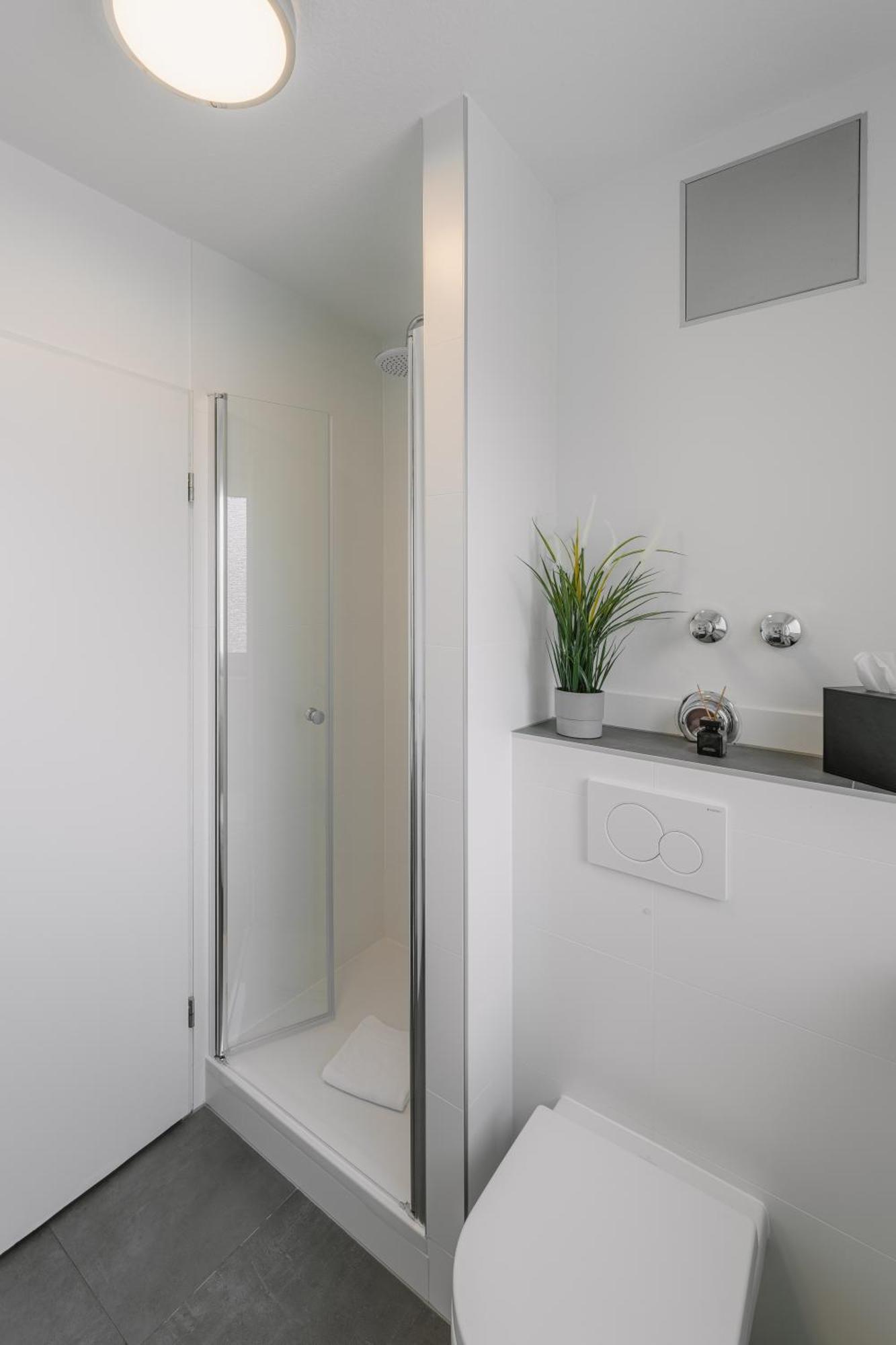 Exklusiv & Zentral: 1-Zi. Apartment Mit Balkon Stellplatz 拜罗伊特 外观 照片
